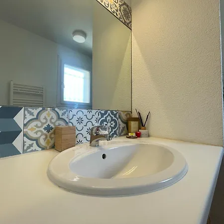 Appartement Charmante Maison Avec Jacuzzi Et Parking