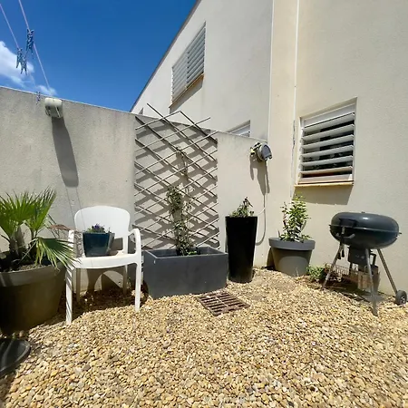 Appartement Charmante Maison Avec Jacuzzi Et Parking *